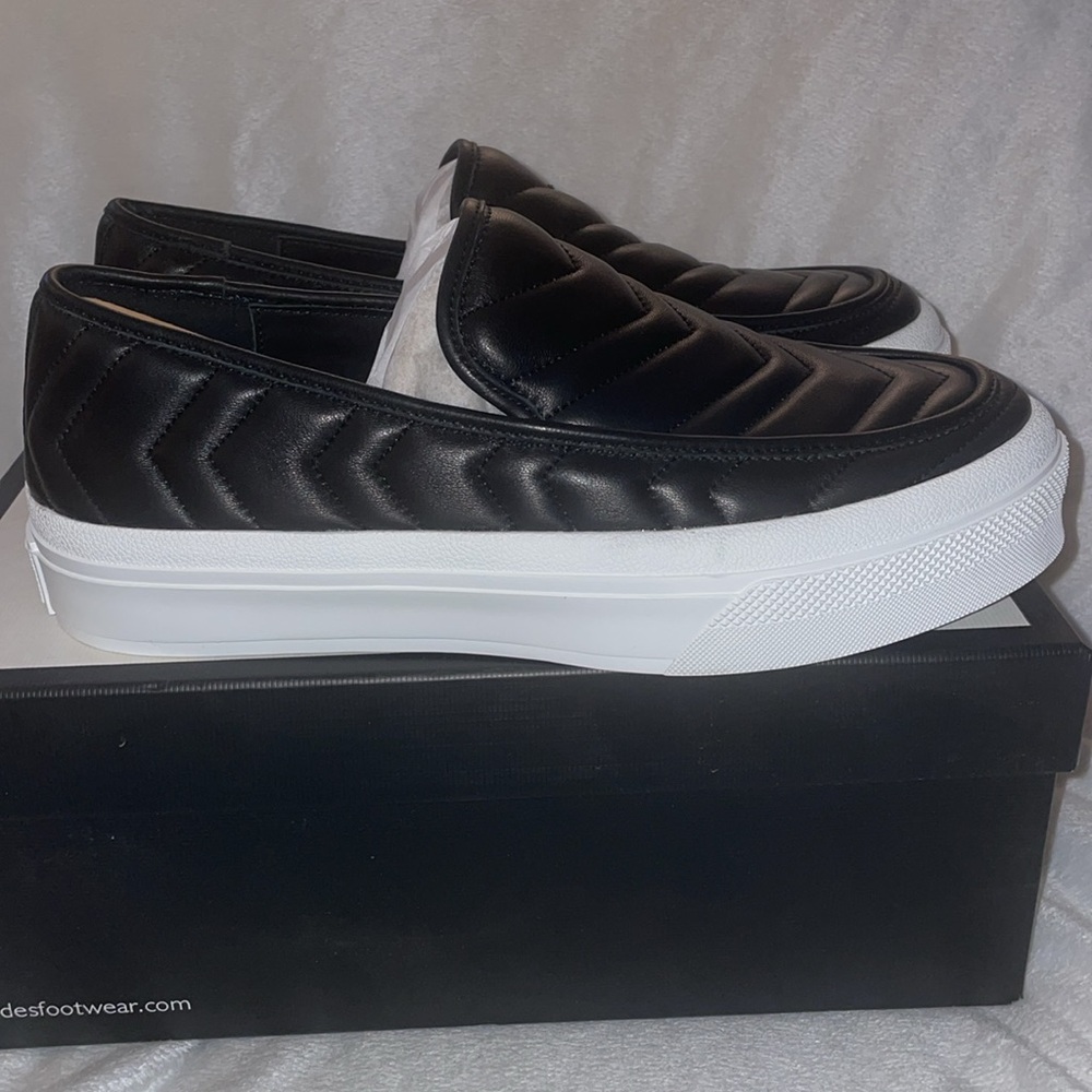 NWT J/SLIDES GYPSY Black Leather Sneaker - Picture 10 of 15